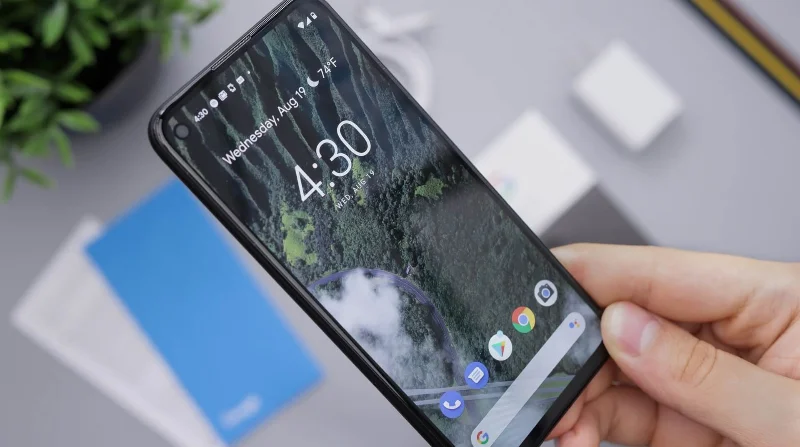 Kas Pixel 5-l on Active Edge?
