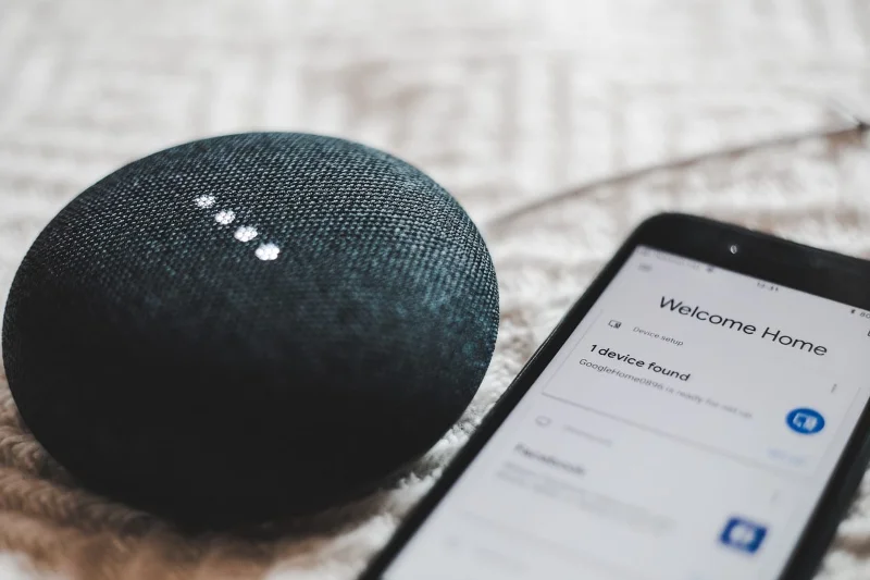 Активиране на гласови команди на Google Assistant