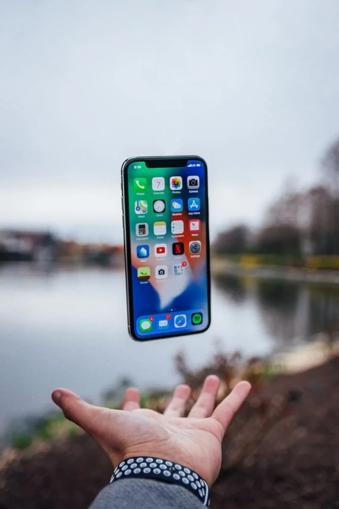 Pověsti a spekulace o fotoaparátu iPhone 13