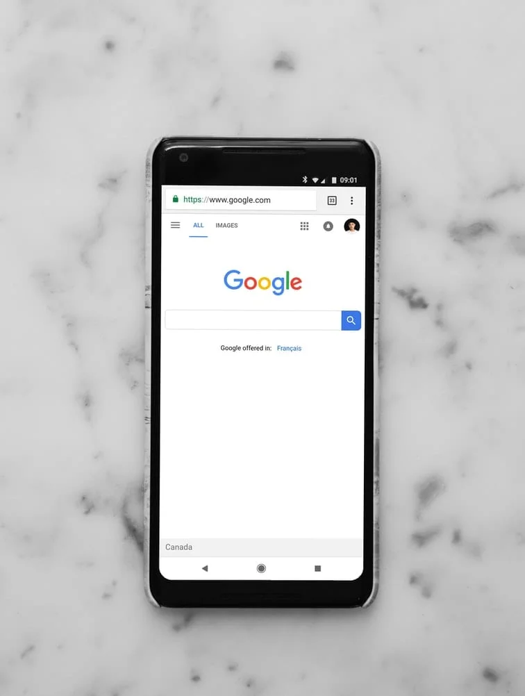 Jednotlivě odebrat stránky a hledat z Google Chrome