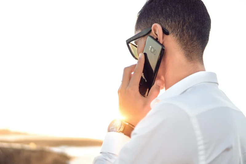 Jak používat živé přepisy k přepisu telefonních hovorů