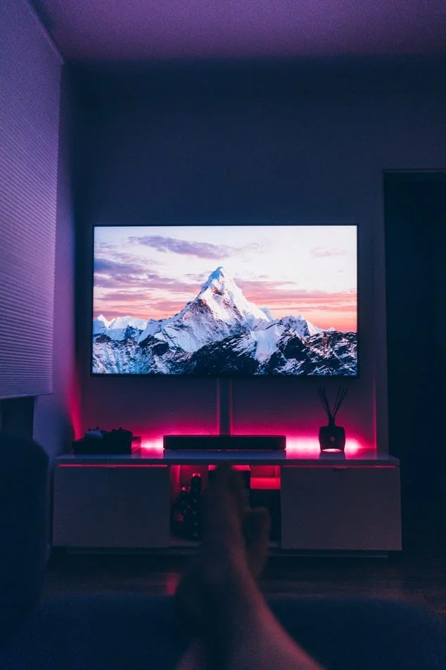 Излъчване от Samsung Phone към Smart TV