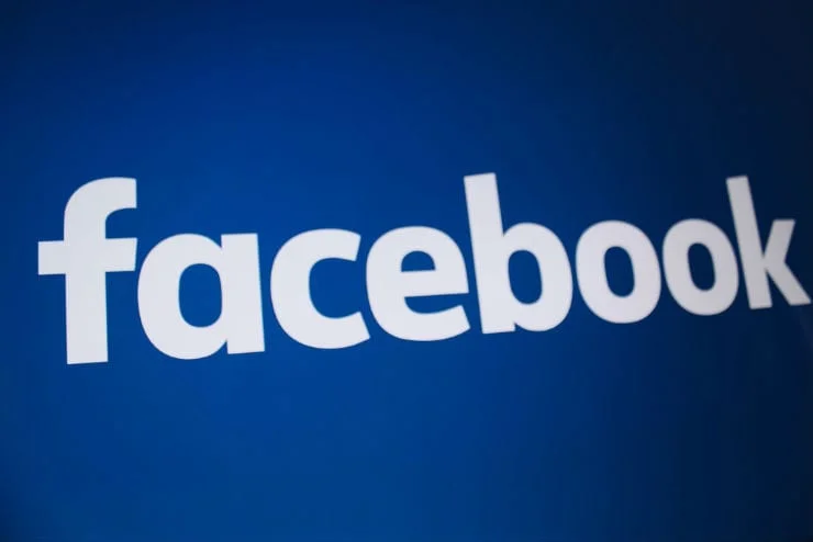 Si të krijoni albume në Facebook