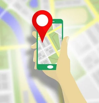 Как да споделяте местоположение в реално време в WhatsApp и Google Maps