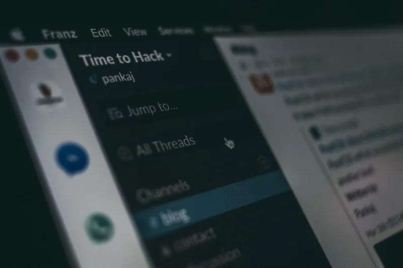 8 популярни клавишни комбинации за Slack
