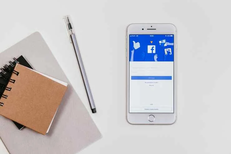 Facebook: Как да промените снимката на профила