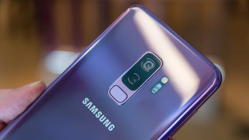 Как да свържете Samsung Galaxy S10 към Mac или PC