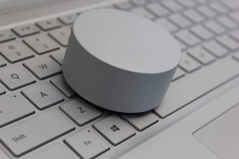 Πώς να διαμορφώσετε το Surface Dial για οποιονδήποτε υπολογιστή με Windows 10