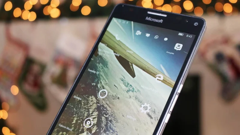 Hur man flyttar tangentbordet på skärmen i Windows 10 och Windows 10 Mobile