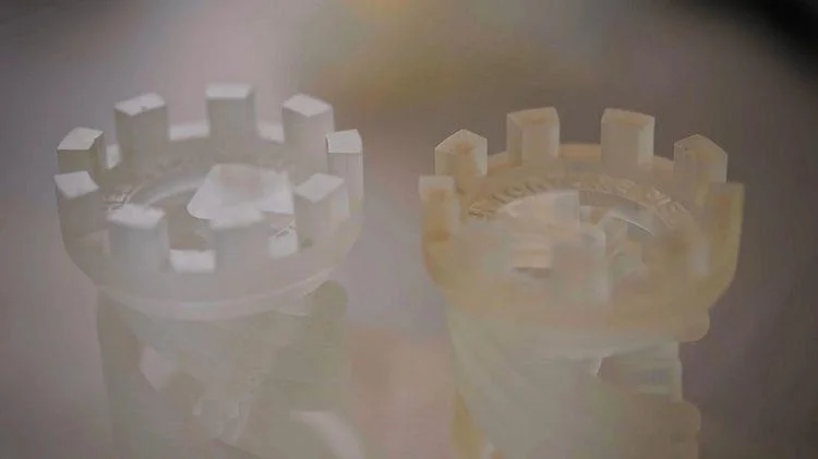 Základy 3D tisku: Měli byste si pořídit vytvrzovací stanici pro pryskyřičné tisky?
