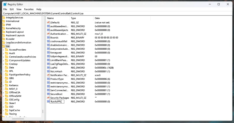Windows 11: Ochrana místního bezpečnostního úřadu je vypnutá