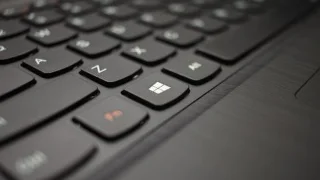 Windows 11: Ochrana místního bezpečnostního úřadu je vypnutá
