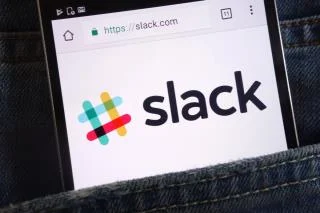 Co dělat, když se Slack na mém PC neaktualizuje