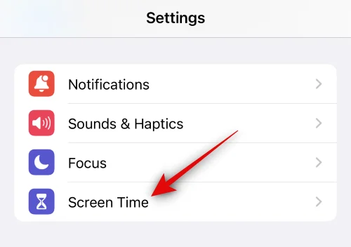 A Képernyőtávolság kikapcsolása iOS 17 rendszeren