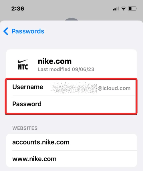 Névjegyek és jelszavak beszúrása közvetlenül az üzenetekbe az iPhone készüléken iOS 17 rendszeren