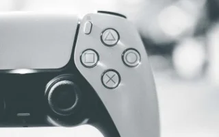 Slik oppdaterer du PS5-kontrolleren