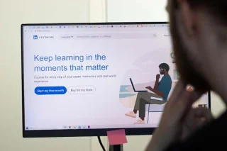 Hva er LinkedIn læring og bør du bruke det?
