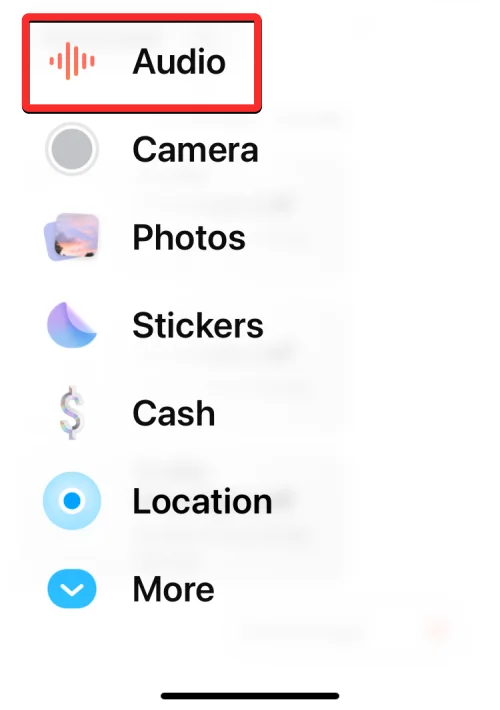 Az iMessage-alkalmazások átrendezése az iPhone-on iOS 17 rendszerrel