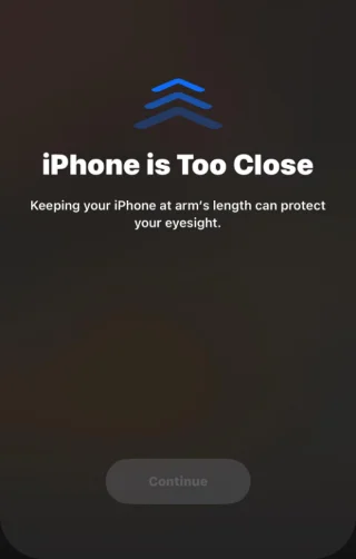 Slik aktiverer og bruker du skjermavstand på iOS 17