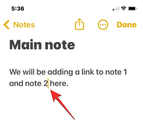 Hvordan koble andre notater i et notat på iPhone med iOS 17