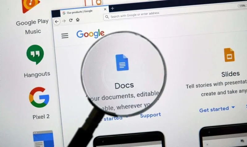 Slik slår du sammen celler i en Google Docs-tabell