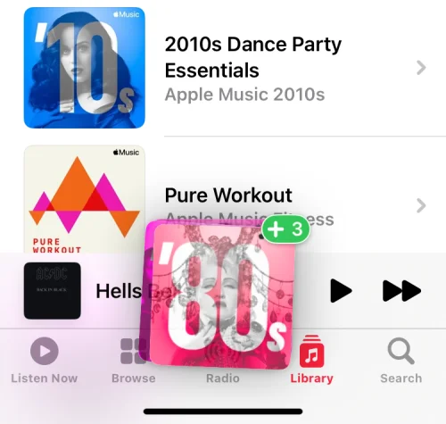 Slik legger du til sanger for å spille neste øyeblikkelig i Apple Music på iPhone