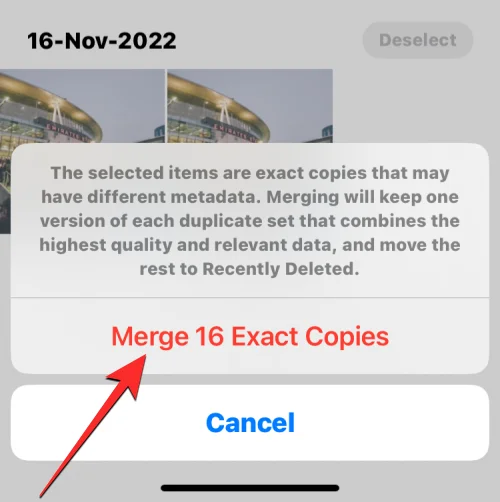 Az ismétlődő fényképek egyesítése iPhone-on