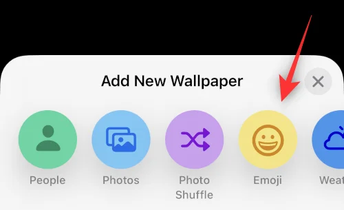 Automatikus váltás több zárolási képernyő között iPhone-on