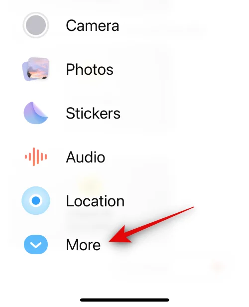 A Bejelentkezés az Messages alkalmazásban iOS 17 rendszeren
