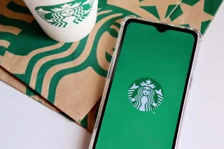 Aplikace Starbucks nefunguje? 9 způsobů, jak to opravit