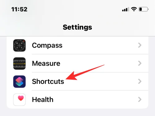 Parancsikonok létrehozása, szerkesztése és megosztása iPhone-on