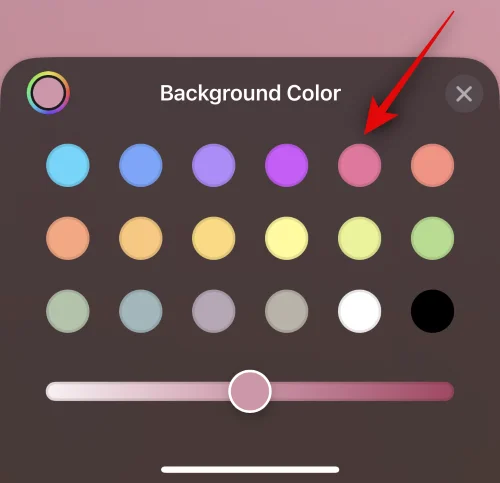 Hogyan készítsünk névjegyposztert valakinek az iPhone készüléken iOS 17 rendszerrel