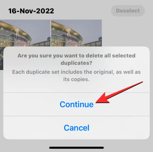 Az ismétlődő fényképek egyesítése iPhone-on