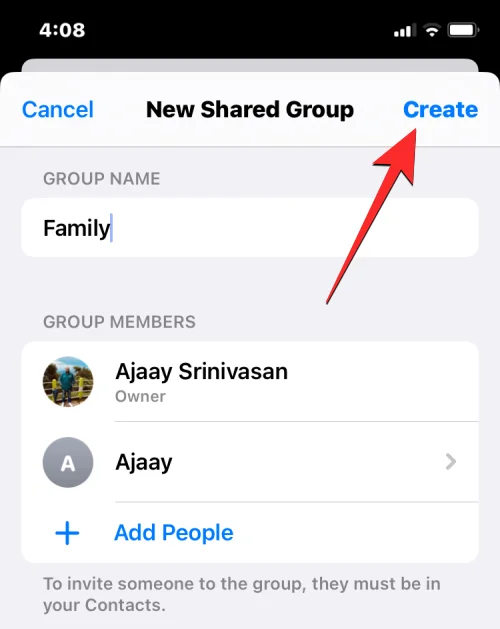 A jelszavak biztonságos megosztása a családdal az iPhone készüléken iOS 17 rendszeren