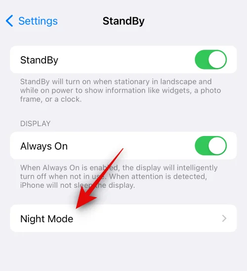 A készenléti mód engedélyezése az iPhone készüléken iOS 17 rendszeren