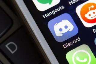 Hvordan reagere på meldinger på Discord