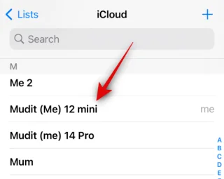 Slik legger du til pronomen for en kontakt på iOS 17