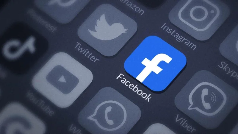 Hvordan gjenopprette en slettet Facebook-konto