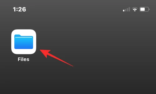 Hur man slår ihop PDF-filer på en iPhone med hjälp av appen Filer eller en genväg