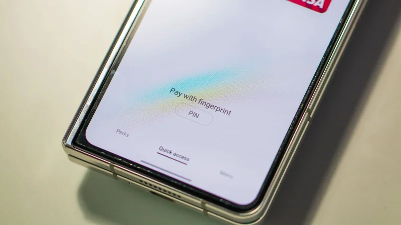 Kaip naudoti Samsung Pay su Galaxy Z Fold 5