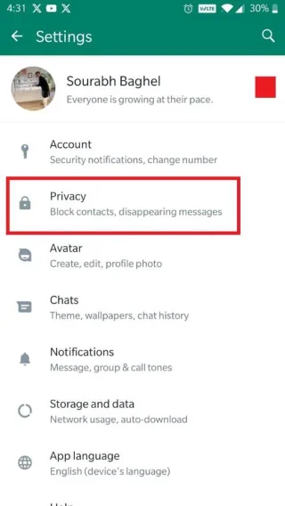 Как да коригирам състоянието на WhatsApp, което не се показва?