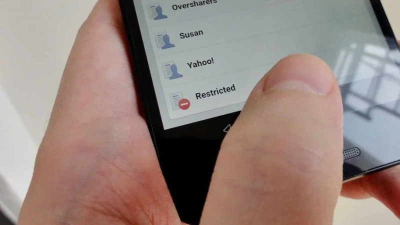 Hur man blockerar någon på Facebook utan att de vet