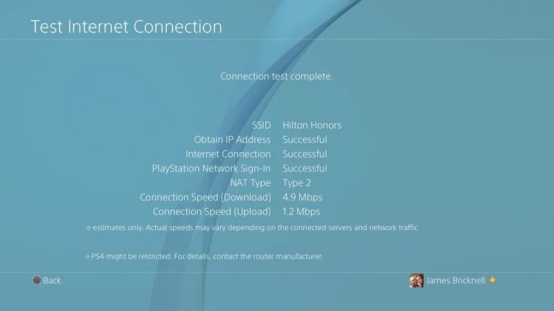 Пътувате и искате да играете онлайн?  Свържете вашата PlayStation 4 с Wi-Fi на хотела