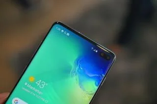 Samsung Galaxy S10: Няколко промени, за да започнете