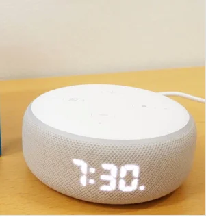 Как да настроите Amazon Echo Dot с часовник