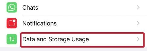 Jak snížit úložiště WhatsApp na Androidu a iPhone
