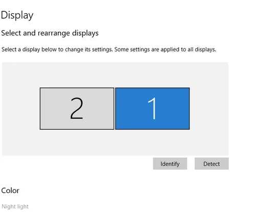 Slik konfigurerer du doble skjermer på Windows 10