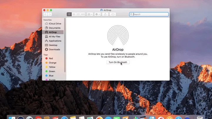 Kaip naudoti ir įjungti „AirDrop“ „Mac“.