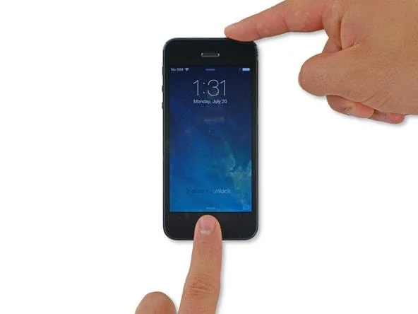 Si të rregulloni një iPhone të ngrirë