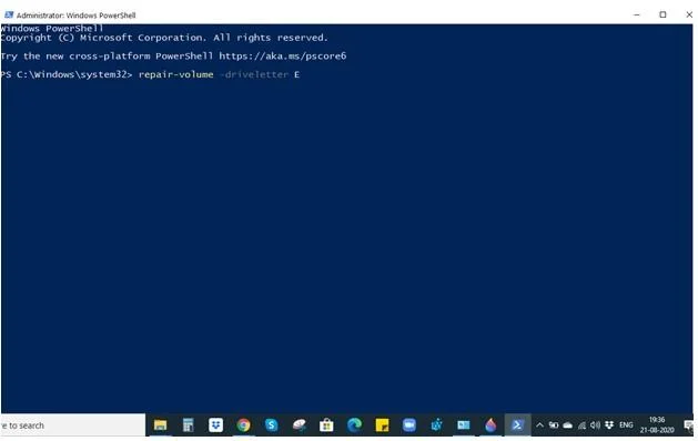 Як виправити проблему сканування та відновлення диска, що застряг у Windows 10?